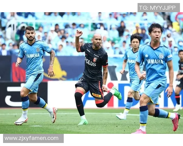 磐田喜悦迎战汀田泽维亚争夺关键积分的激烈较量 磐田喜悦迎战汀田泽维亚争夺关键积分的激烈较量