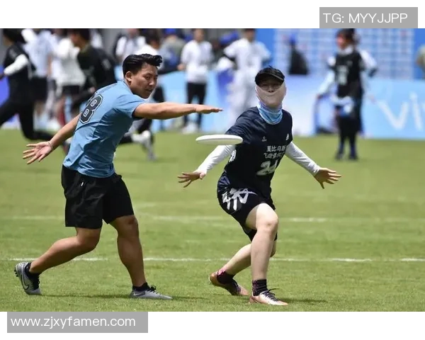 南京飞盘队在世界滑板锦标赛中以56分稳居积分榜首位