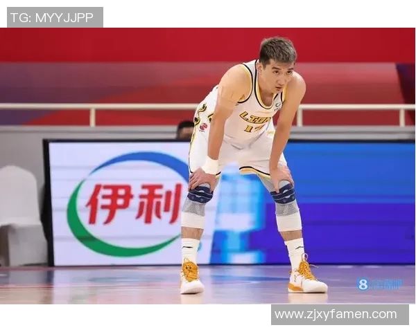 陈娜专访:从青涩球员到篮球明星的成长之路回顾 陈娜专访:从青涩球员到篮球明星的成长之路回顾